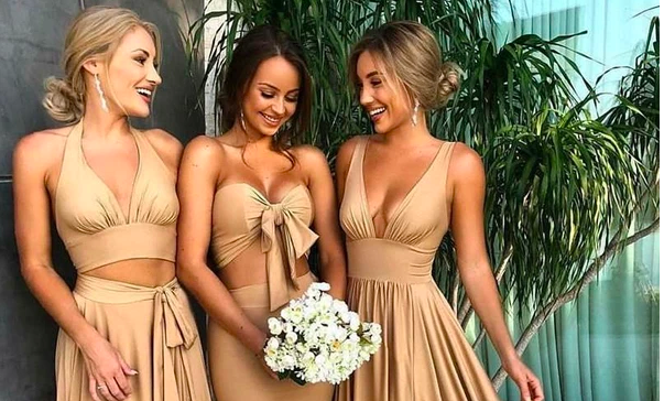4 Tips for Choosing Gold Bridesmaid Dresses for Petite Girls