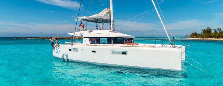 Three advantages of hiring a yacht charter