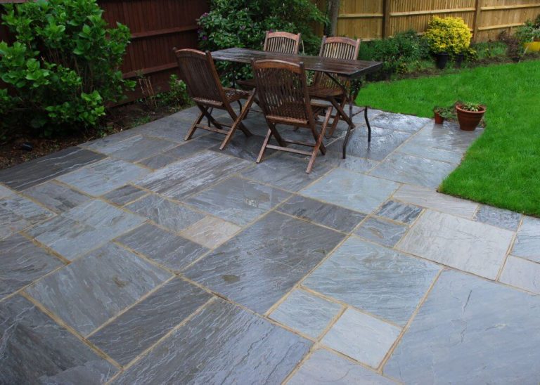 Six step guide on how to clean patio slabs