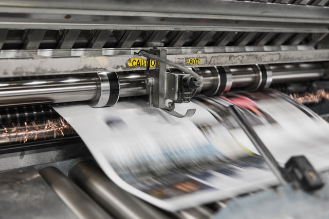 What Are the Benefits of Hiring a Commercial Printing Service in Toronto?