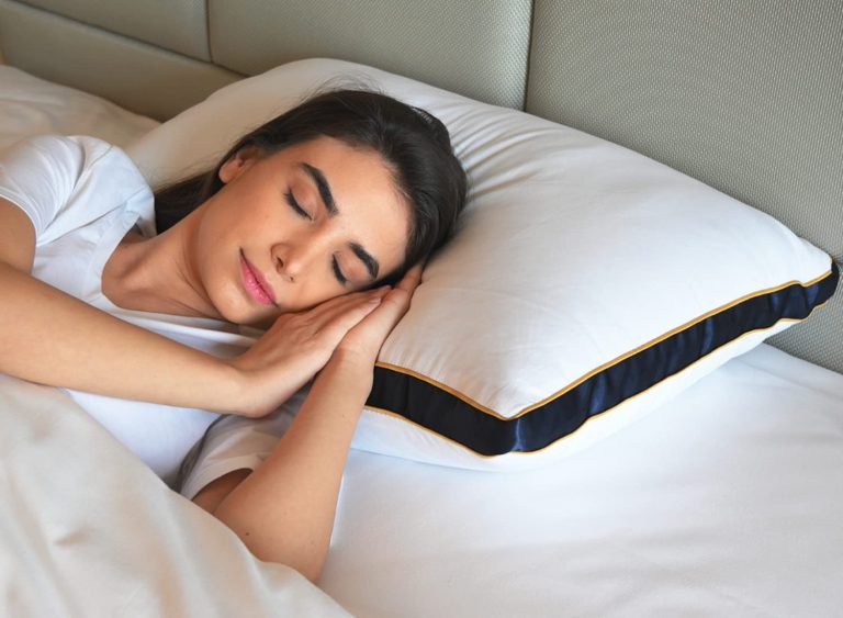 The Best Microfiber Pillow For A Comfy Night’s Rest