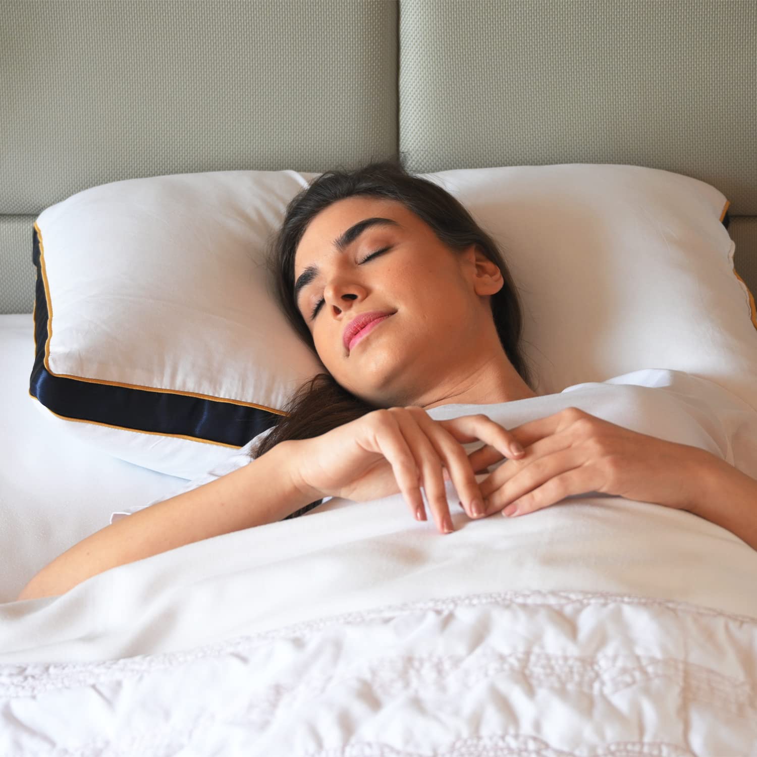 Why A Microfiber Pillow Is The Perfect Addition To Any Bedroom