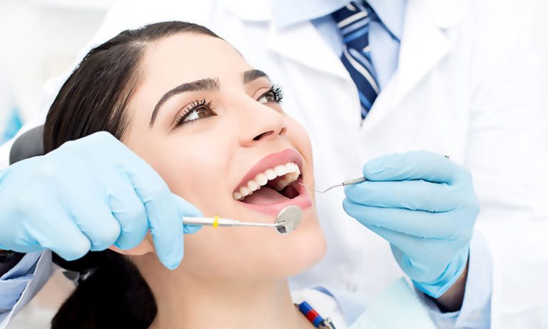 Useful Tips to Choose the Right Cosmetic Dentist